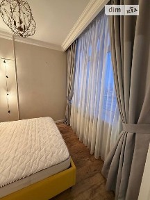 Академіка Писаржевського вулиця, мікрорайон Саперна Слобідка, район Голосіївський, Київ, вул. Академіка Писаржевського 8 • ID 33913480