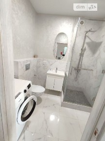 Студентська вулиця, район Південний, Рівне, вул. Студентська 34 • ID 33870267