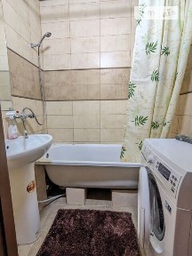 Довготривала оренда 2к квартири на вул. Соборна 261 • ID 33857949