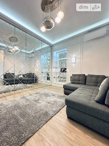 Довготривала оренда 1к квартири на вул. Грушевського Михайла 3Б • ID 33839898