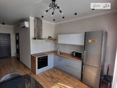 Лиманка, вул. Перлинна 6 • ID 33825839