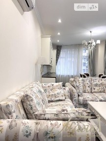 вулиця Коновальця Євгена, район Печерський, Київ, метро Палац Україна, вул. Коновальця Євгена 36В • ID 33800897