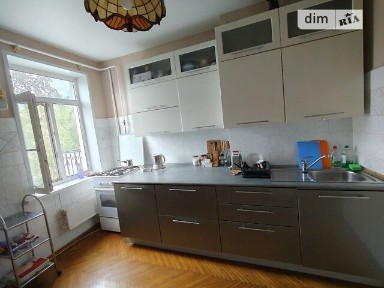Волоська вулиця, район Подільський, Київ, метро Контрактова площа, вул. Волоська 36/38 • ID 33791699
