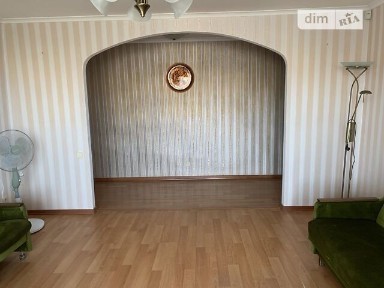 Довготривала оренда 2к квартири на просп. Романа Шухевича 24 • ID 33724090