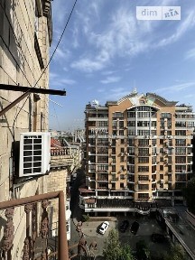 Довготривала оренда 4к квартири на вул. Хрещатик 25 • ID 33659521