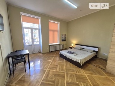 вулиця Велика Васильківська, район Голосіївський, Київ, метро Палац спорту, вул. Велика Васильківська 30А • ID 33629993