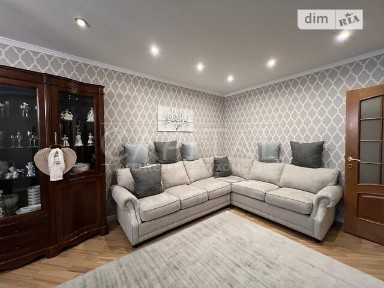 Довготривала оренда 3к квартири на вул. Левка Лук'яненка 13А • ID 34085054