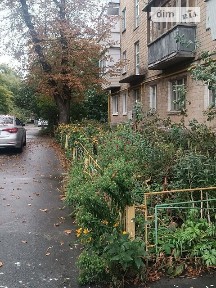 Ярослава Івашкевича вулиця, мікрорайон Вишгородський Масив, район Оболонський, Київ, вул. Ярослава Івашкевича 8 • ID 33566709