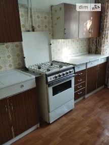 Донецька вулиця, мікрорайон Чоколівка, район Солом'янський, Київ, метро Вокзальна, вул. Донецька 57А • ID 33536805