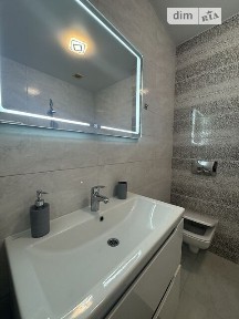 вул. Зарічанська • ID 33446917