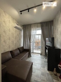 Довготривала оренда 2к квартири на вул. Степана Бандери 15 • ID 33359584