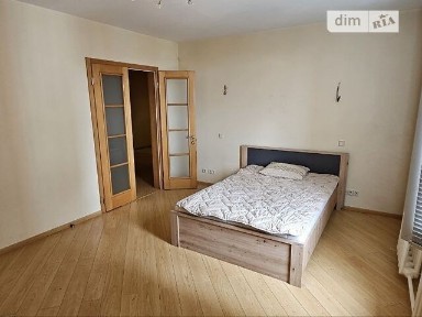 Довготривала оренда 3к квартири на вул. Миколи Амосова 4 • ID 33256827