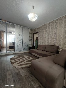 Продаж двокімнатна квартира з меблями і технікою