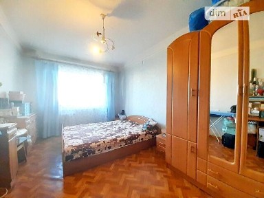 вулиця Ореста Левицького, мікрорайон Лісовий Масив, район Деснянський, Київ, метро Лісова, вул. Ореста Левицького 9/21 • ID 34654773