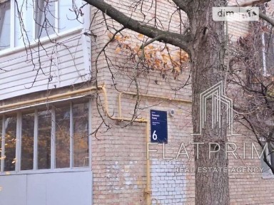 вулиця Зеленого Клина, мікрорайон Нивки, район Шевченківський, Київ, метро Берестейська, вул. Зеленого Клина 6 • ID 34653590