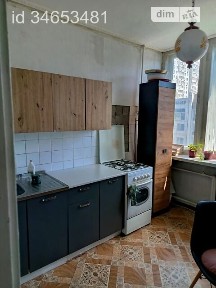 Предславинська вулиця, мікрорайон Саперне Поле, район Печерський, Київ, метро Палац Україна, вул. Предславинська 38 • ID 34653481