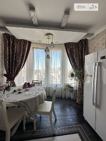 Продаж 2к квартири 83 кв. м на вул. Добровольців 10/3 • ID 34653463