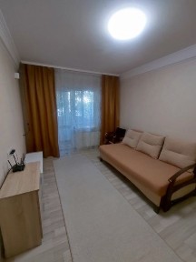 Йорданська (Лайоша Гавро) 4 м Почайна - 7 хв пішки Оболонський район