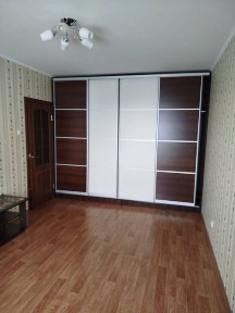 Київ, Дарницький, Ващенко 7