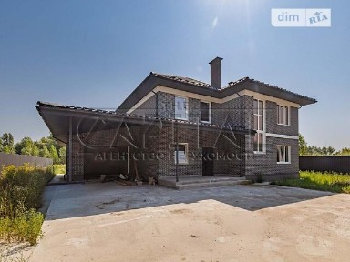 Продаж 2 поверхового будинку з ділянкою на 18 соток, 330 кв. м, 4 кімнати, на вулиця Прирічна • ID 34656118
