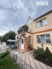 Продаж 2 поверхового будинку з гаражем і ділянкою на 6 соток, 150 кв. м, 3 кімнати, на вул. Лугова 3-я • ID 34655381