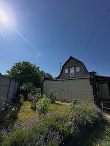 Продаж будинку с. Безугляки