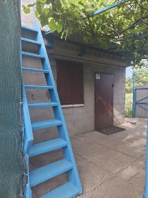 Продаю будинок/дачу/ на березі річки за Зарічним