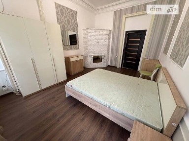 Ніжинська вулиця, район Приморський, Одеса, вул. Ніжинська 5 • ID 34656076