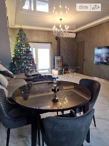 Продаж 2 поверхового будинку з ділянкою на 3 сотки, 110 кв. м, 3 кімнати, на вул. Виноградна • ID 34656485
