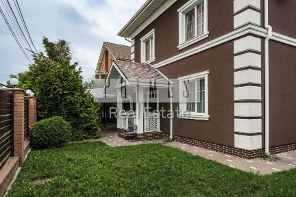 Продаж автономний будинок 270м2 6 соток гараж Гатне Одеська траса