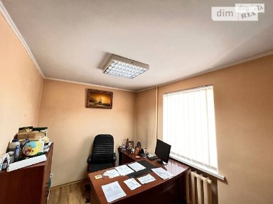 Оренда офісного приміщення на вул. Яскрава 17, приміщень - 4, поверх - 1 • ID 34656741