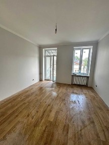 Продам 3х комн сталику в центре Метро Университет, Ярослава Мудрого, Госпром. Эксклюзив!