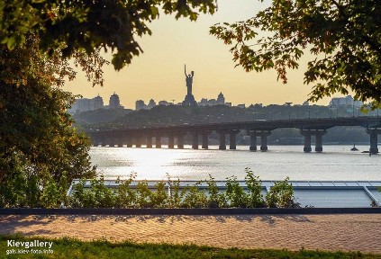 Без комісії Метро Лівобережна ЖК KUB29 від «Ковальська» Паркінг в два рівні Укриття Березняки Русанівка Набережна Дніпра Пляж