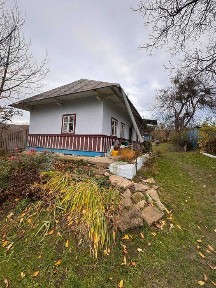 Продаж старовинного будинку в селі Васловівці, 18 км до Чернівців