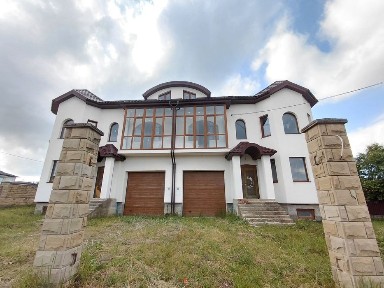 Продаж чудового будину 425 м. кв та 12 сот. Байківці