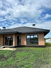 Продаж стильної американки з гаражем! Ділянка 15 сот! Неподалік озеро!