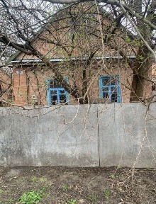 Продам будинок поряд з містом!