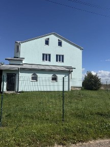 Продаж будинку Сороки- Львівські