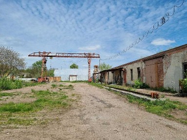 Продам виробниче приміщення гараж територія з козловим краном
