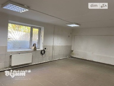 Продаж комерційного приміщення на вул. Старий Поділ, площа 188.8 кв. м • ID 33692807