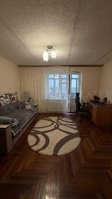 Продається 3 кімнатна квартира в Олімпійському будинку