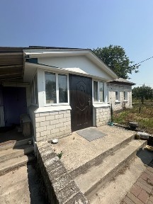 Продам будинок у с. Захарівка - 75 м², 25 соток