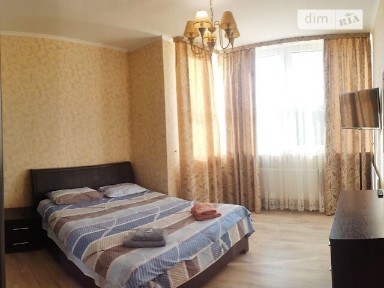 Здам подобово 2к квартиру на вул. Помірецька 9, кв. 34 • ID 33899383