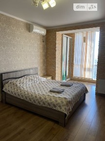 Здам подобово 1к квартиру на вул. Шимка Максима 38Б корпус 5 • ID 33658518