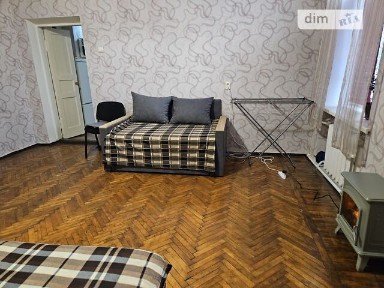 Здам подобово 1к квартиру на вул. Патріарха Мстислава Скрипника 5 • ID 33643672