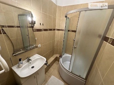 Ярославська вулиця, мікрорайон Поділ, район Подільський, Київ, метро Контрактова площа, вул. Ярославська 29 • ID 33571713