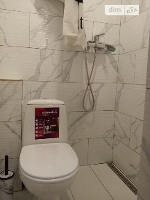 Здам подобово 1к квартиру на вул. Серпова 1 • ID 33480968