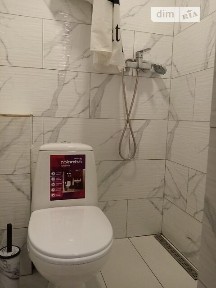 Здам подобово 1к квартиру на вул. Серпова 1 • ID 33480968