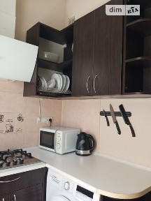 Здам подобово 1к квартиру на пров. Волзький 22 • ID 33458037