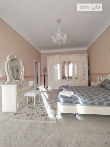 Михайлівська вулиця, мікрорайон Старий Київ, район Шевченківський, Київ, метро Майдан Незалежності, вул. Михайлівська 24А • ID 32782388